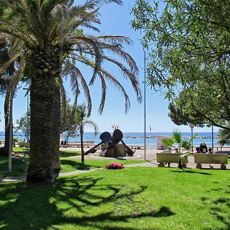 شقة Menta By Interhome